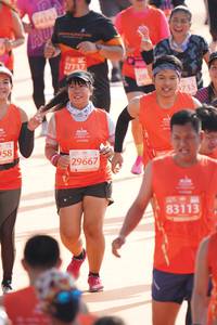 BIB: 52612
                            <button type="button" onclick="openModal(10498219)" class="btn btn-primary btn-sm float-right btn-popup" data-toggle="modal" data-target=".modal-high-quality">
                        <i class="fas fa-shopping-cart"></i> Add to Cart
                    </button>
                                            <button type="button" onclick="isThisMe(10498219, true)" class="btn btn-success btn-sm float-right btn-popup btn-isme hidden" data-toggle="tooltip" data-placement="bottom" title="นี่คือรูปของคุณใช่ไหม คลิกที่นี่เพื่อเอาเข้าอัลบั้ม">
                        <i class="fas fa-plus"></i> Add to album
                    </button>
                    <button type="button" onclick="isThisMe(10498219, false)" class="btn btn-warning btn-sm float-right btn-popup btn-isnotme hidden">
                        <i class="fas fa-ban"></i> Remove from album
                    </button>