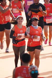 BIB: 0959, 53343, 0628
                            <button type="button" onclick="openModal(10498174)" class="btn btn-primary btn-sm float-right btn-popup" data-toggle="modal" data-target=".modal-high-quality">
                        <i class="fas fa-shopping-cart"></i> Add to Cart
                    </button>
                                            <button type="button" onclick="isThisMe(10498174, true)" class="btn btn-success btn-sm float-right btn-popup btn-isme hidden" data-toggle="tooltip" data-placement="bottom" title="นี่คือรูปของคุณใช่ไหม คลิกที่นี่เพื่อเอาเข้าอัลบั้ม">
                        <i class="fas fa-plus"></i> Add to album
                    </button>
                    <button type="button" onclick="isThisMe(10498174, false)" class="btn btn-warning btn-sm float-right btn-popup btn-isnotme hidden">
                        <i class="fas fa-ban"></i> Remove from album
                    </button>