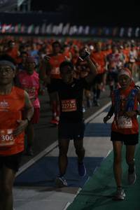 BIB: 25924, 22752, 245, 306, 
                            <button type="button" onclick="openModal(11284994)" class="btn btn-primary btn-sm float-right btn-popup" data-toggle="modal" data-target=".modal-high-quality">
                        <i class="fas fa-shopping-cart"></i> Add to Cart
                    </button>
                                            <button type="button" onclick="isThisMe(11284994, true)" class="btn btn-success btn-sm float-right btn-popup btn-isme hidden" data-toggle="tooltip" data-placement="bottom" title="นี่คือรูปของคุณใช่ไหม คลิกที่นี่เพื่อเอาเข้าอัลบั้ม">
                        <i class="fas fa-plus"></i> Add to album
                    </button>
                    <button type="button" onclick="isThisMe(11284994, false)" class="btn btn-warning btn-sm float-right btn-popup btn-isnotme hidden">
                        <i class="fas fa-ban"></i> Remove from album
                    </button>
