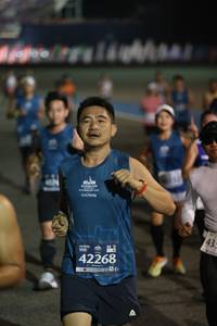 BIB: 143, 42268
                            <button type="button" onclick="openModal(11247249)" class="btn btn-primary btn-sm float-right btn-popup" data-toggle="modal" data-target=".modal-high-quality">
                        <i class="fas fa-shopping-cart"></i> Add to Cart
                    </button>
                                            <button type="button" onclick="isThisMe(11247249, true)" class="btn btn-success btn-sm float-right btn-popup btn-isme hidden" data-toggle="tooltip" data-placement="bottom" title="นี่คือรูปของคุณใช่ไหม คลิกที่นี่เพื่อเอาเข้าอัลบั้ม">
                        <i class="fas fa-plus"></i> Add to album
                    </button>
                    <button type="button" onclick="isThisMe(11247249, false)" class="btn btn-warning btn-sm float-right btn-popup btn-isnotme hidden">
                        <i class="fas fa-ban"></i> Remove from album
                    </button>