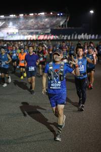 BIB: 4130, 4274, 40399
                            <button type="button" onclick="openModal(11249067)" class="btn btn-primary btn-sm float-right btn-popup" data-toggle="modal" data-target=".modal-high-quality">
                        <i class="fas fa-shopping-cart"></i> Add to Cart
                    </button>
                                            <button type="button" onclick="isThisMe(11249067, true)" class="btn btn-success btn-sm float-right btn-popup btn-isme hidden" data-toggle="tooltip" data-placement="bottom" title="นี่คือรูปของคุณใช่ไหม คลิกที่นี่เพื่อเอาเข้าอัลบั้ม">
                        <i class="fas fa-plus"></i> Add to album
                    </button>
                    <button type="button" onclick="isThisMe(11249067, false)" class="btn btn-warning btn-sm float-right btn-popup btn-isnotme hidden">
                        <i class="fas fa-ban"></i> Remove from album
                    </button>