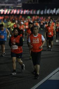 BIB: 83218, 29580
                            <button type="button" onclick="openModal(11297469)" class="btn btn-primary btn-sm float-right btn-popup" data-toggle="modal" data-target=".modal-high-quality">
                        <i class="fas fa-shopping-cart"></i> Add to Cart
                    </button>
                                            <button type="button" onclick="isThisMe(11297469, true)" class="btn btn-success btn-sm float-right btn-popup btn-isme hidden" data-toggle="tooltip" data-placement="bottom" title="นี่คือรูปของคุณใช่ไหม คลิกที่นี่เพื่อเอาเข้าอัลบั้ม">
                        <i class="fas fa-plus"></i> Add to album
                    </button>
                    <button type="button" onclick="isThisMe(11297469, false)" class="btn btn-warning btn-sm float-right btn-popup btn-isnotme hidden">
                        <i class="fas fa-ban"></i> Remove from album
                    </button>