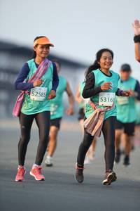 BIB: 52585, 5316
                            <button type="button" onclick="openModal(10502796)" class="btn btn-primary btn-sm float-right btn-popup" data-toggle="modal" data-target=".modal-high-quality">
                        <i class="fas fa-shopping-cart"></i> Add to Cart
                    </button>
                                            <button type="button" onclick="isThisMe(10502796, true)" class="btn btn-success btn-sm float-right btn-popup btn-isme hidden" data-toggle="tooltip" data-placement="bottom" title="นี่คือรูปของคุณใช่ไหม คลิกที่นี่เพื่อเอาเข้าอัลบั้ม">
                        <i class="fas fa-plus"></i> Add to album
                    </button>
                    <button type="button" onclick="isThisMe(10502796, false)" class="btn btn-warning btn-sm float-right btn-popup btn-isnotme hidden">
                        <i class="fas fa-ban"></i> Remove from album
                    </button>