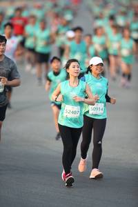 BIB: 50914, 52407
                            <button type="button" onclick="openModal(10504784)" class="btn btn-primary btn-sm float-right btn-popup" data-toggle="modal" data-target=".modal-high-quality">
                        <i class="fas fa-shopping-cart"></i> Add to Cart
                    </button>
                                            <button type="button" onclick="isThisMe(10504784, true)" class="btn btn-success btn-sm float-right btn-popup btn-isme hidden" data-toggle="tooltip" data-placement="bottom" title="นี่คือรูปของคุณใช่ไหม คลิกที่นี่เพื่อเอาเข้าอัลบั้ม">
                        <i class="fas fa-plus"></i> Add to album
                    </button>
                    <button type="button" onclick="isThisMe(10504784, false)" class="btn btn-warning btn-sm float-right btn-popup btn-isnotme hidden">
                        <i class="fas fa-ban"></i> Remove from album
                    </button>