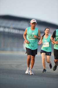 BIB: 5015, 50640
                            <button type="button" onclick="openModal(10502928)" class="btn btn-primary btn-sm float-right btn-popup" data-toggle="modal" data-target=".modal-high-quality">
                        <i class="fas fa-shopping-cart"></i> Add to Cart
                    </button>
                                            <button type="button" onclick="isThisMe(10502928, true)" class="btn btn-success btn-sm float-right btn-popup btn-isme hidden" data-toggle="tooltip" data-placement="bottom" title="นี่คือรูปของคุณใช่ไหม คลิกที่นี่เพื่อเอาเข้าอัลบั้ม">
                        <i class="fas fa-plus"></i> Add to album
                    </button>
                    <button type="button" onclick="isThisMe(10502928, false)" class="btn btn-warning btn-sm float-right btn-popup btn-isnotme hidden">
                        <i class="fas fa-ban"></i> Remove from album
                    </button>