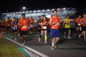 BIB: 22655, 27492, 28472
                            <button type="button" onclick="openModal(11372983)" class="btn btn-primary btn-sm float-right btn-popup" data-toggle="modal" data-target=".modal-high-quality">
                        <i class="fas fa-shopping-cart"></i> Add to Cart
                    </button>
                                            <button type="button" onclick="isThisMe(11372983, true)" class="btn btn-success btn-sm float-right btn-popup btn-isme hidden" data-toggle="tooltip" data-placement="bottom" title="นี่คือรูปของคุณใช่ไหม คลิกที่นี่เพื่อเอาเข้าอัลบั้ม">
                        <i class="fas fa-plus"></i> Add to album
                    </button>
                    <button type="button" onclick="isThisMe(11372983, false)" class="btn btn-warning btn-sm float-right btn-popup btn-isnotme hidden">
                        <i class="fas fa-ban"></i> Remove from album
                    </button>