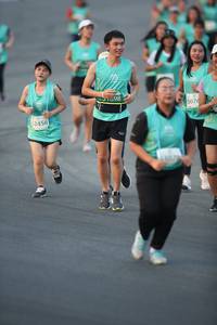 BIB: 1098, 5076, 2456
                            <button type="button" onclick="openModal(10508628)" class="btn btn-primary btn-sm float-right btn-popup" data-toggle="modal" data-target=".modal-high-quality">
                        <i class="fas fa-shopping-cart"></i> Add to Cart
                    </button>
                                            <button type="button" onclick="isThisMe(10508628, true)" class="btn btn-success btn-sm float-right btn-popup btn-isme hidden" data-toggle="tooltip" data-placement="bottom" title="นี่คือรูปของคุณใช่ไหม คลิกที่นี่เพื่อเอาเข้าอัลบั้ม">
                        <i class="fas fa-plus"></i> Add to album
                    </button>
                    <button type="button" onclick="isThisMe(10508628, false)" class="btn btn-warning btn-sm float-right btn-popup btn-isnotme hidden">
                        <i class="fas fa-ban"></i> Remove from album
                    </button>