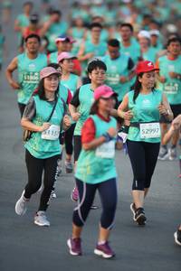 BIB: 51806, 52997, 1157
                            <button type="button" onclick="openModal(10508823)" class="btn btn-primary btn-sm float-right btn-popup" data-toggle="modal" data-target=".modal-high-quality">
                        <i class="fas fa-shopping-cart"></i> Add to Cart
                    </button>
                                            <button type="button" onclick="isThisMe(10508823, true)" class="btn btn-success btn-sm float-right btn-popup btn-isme hidden" data-toggle="tooltip" data-placement="bottom" title="นี่คือรูปของคุณใช่ไหม คลิกที่นี่เพื่อเอาเข้าอัลบั้ม">
                        <i class="fas fa-plus"></i> Add to album
                    </button>
                    <button type="button" onclick="isThisMe(10508823, false)" class="btn btn-warning btn-sm float-right btn-popup btn-isnotme hidden">
                        <i class="fas fa-ban"></i> Remove from album
                    </button>