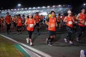 BIB: 218, 28723, 25656
                            <button type="button" onclick="openModal(11372100)" class="btn btn-primary btn-sm float-right btn-popup" data-toggle="modal" data-target=".modal-high-quality">
                        <i class="fas fa-shopping-cart"></i> Add to Cart
                    </button>
                                            <button type="button" onclick="isThisMe(11372100, true)" class="btn btn-success btn-sm float-right btn-popup btn-isme hidden" data-toggle="tooltip" data-placement="bottom" title="นี่คือรูปของคุณใช่ไหม คลิกที่นี่เพื่อเอาเข้าอัลบั้ม">
                        <i class="fas fa-plus"></i> Add to album
                    </button>
                    <button type="button" onclick="isThisMe(11372100, false)" class="btn btn-warning btn-sm float-right btn-popup btn-isnotme hidden">
                        <i class="fas fa-ban"></i> Remove from album
                    </button>