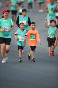 BIB: 313, 51512, 52085, 50518
                            <button type="button" onclick="openModal(10508346)" class="btn btn-primary btn-sm float-right btn-popup" data-toggle="modal" data-target=".modal-high-quality">
                        <i class="fas fa-shopping-cart"></i> Add to Cart
                    </button>
                                            <button type="button" onclick="isThisMe(10508346, true)" class="btn btn-success btn-sm float-right btn-popup btn-isme hidden" data-toggle="tooltip" data-placement="bottom" title="นี่คือรูปของคุณใช่ไหม คลิกที่นี่เพื่อเอาเข้าอัลบั้ม">
                        <i class="fas fa-plus"></i> Add to album
                    </button>
                    <button type="button" onclick="isThisMe(10508346, false)" class="btn btn-warning btn-sm float-right btn-popup btn-isnotme hidden">
                        <i class="fas fa-ban"></i> Remove from album
                    </button>