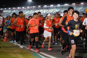 BIB: 27332, 24536
                            <button type="button" onclick="openModal(11376747)" class="btn btn-primary btn-sm float-right btn-popup" data-toggle="modal" data-target=".modal-high-quality">
                        <i class="fas fa-shopping-cart"></i> Add to Cart
                    </button>
                                            <button type="button" onclick="isThisMe(11376747, true)" class="btn btn-success btn-sm float-right btn-popup btn-isme hidden" data-toggle="tooltip" data-placement="bottom" title="นี่คือรูปของคุณใช่ไหม คลิกที่นี่เพื่อเอาเข้าอัลบั้ม">
                        <i class="fas fa-plus"></i> Add to album
                    </button>
                    <button type="button" onclick="isThisMe(11376747, false)" class="btn btn-warning btn-sm float-right btn-popup btn-isnotme hidden">
                        <i class="fas fa-ban"></i> Remove from album
                    </button>