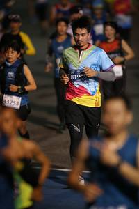 BIB: 810, 43253
                            <button type="button" onclick="openModal(11291655)" class="btn btn-primary btn-sm float-right btn-popup" data-toggle="modal" data-target=".modal-high-quality">
                        <i class="fas fa-shopping-cart"></i> Add to Cart
                    </button>
                                            <button type="button" onclick="isThisMe(11291655, true)" class="btn btn-success btn-sm float-right btn-popup btn-isme hidden" data-toggle="tooltip" data-placement="bottom" title="นี่คือรูปของคุณใช่ไหม คลิกที่นี่เพื่อเอาเข้าอัลบั้ม">
                        <i class="fas fa-plus"></i> Add to album
                    </button>
                    <button type="button" onclick="isThisMe(11291655, false)" class="btn btn-warning btn-sm float-right btn-popup btn-isnotme hidden">
                        <i class="fas fa-ban"></i> Remove from album
                    </button>