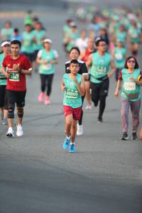 BIB: 387, 52983, 50009
                            <button type="button" onclick="openModal(10506547)" class="btn btn-primary btn-sm float-right btn-popup" data-toggle="modal" data-target=".modal-high-quality">
                        <i class="fas fa-shopping-cart"></i> Add to Cart
                    </button>
                                            <button type="button" onclick="isThisMe(10506547, true)" class="btn btn-success btn-sm float-right btn-popup btn-isme hidden" data-toggle="tooltip" data-placement="bottom" title="นี่คือรูปของคุณใช่ไหม คลิกที่นี่เพื่อเอาเข้าอัลบั้ม">
                        <i class="fas fa-plus"></i> Add to album
                    </button>
                    <button type="button" onclick="isThisMe(10506547, false)" class="btn btn-warning btn-sm float-right btn-popup btn-isnotme hidden">
                        <i class="fas fa-ban"></i> Remove from album
                    </button>