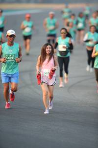 BIB: 51893, 510
                            <button type="button" onclick="openModal(10505519)" class="btn btn-primary btn-sm float-right btn-popup" data-toggle="modal" data-target=".modal-high-quality">
                        <i class="fas fa-shopping-cart"></i> Add to Cart
                    </button>
                                            <button type="button" onclick="isThisMe(10505519, true)" class="btn btn-success btn-sm float-right btn-popup btn-isme hidden" data-toggle="tooltip" data-placement="bottom" title="นี่คือรูปของคุณใช่ไหม คลิกที่นี่เพื่อเอาเข้าอัลบั้ม">
                        <i class="fas fa-plus"></i> Add to album
                    </button>
                    <button type="button" onclick="isThisMe(10505519, false)" class="btn btn-warning btn-sm float-right btn-popup btn-isnotme hidden">
                        <i class="fas fa-ban"></i> Remove from album
                    </button>