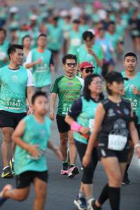 BIB: 1500, 51843, 517
                            <button type="button" onclick="openModal(10511566)" class="btn btn-primary btn-sm float-right btn-popup" data-toggle="modal" data-target=".modal-high-quality">
                        <i class="fas fa-shopping-cart"></i> Add to Cart
                    </button>
                                            <button type="button" onclick="isThisMe(10511566, true)" class="btn btn-success btn-sm float-right btn-popup btn-isme hidden" data-toggle="tooltip" data-placement="bottom" title="นี่คือรูปของคุณใช่ไหม คลิกที่นี่เพื่อเอาเข้าอัลบั้ม">
                        <i class="fas fa-plus"></i> Add to album
                    </button>
                    <button type="button" onclick="isThisMe(10511566, false)" class="btn btn-warning btn-sm float-right btn-popup btn-isnotme hidden">
                        <i class="fas fa-ban"></i> Remove from album
                    </button>