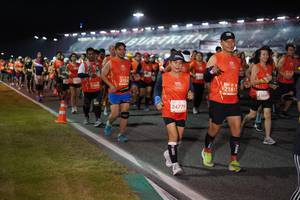 BIB: 2720, 275, 278, 21817, 123899, 24779
                            <button type="button" onclick="openModal(11402913)" class="btn btn-primary btn-sm float-right btn-popup" data-toggle="modal" data-target=".modal-high-quality">
                        <i class="fas fa-shopping-cart"></i> Add to Cart
                    </button>
                                            <button type="button" onclick="isThisMe(11402913, true)" class="btn btn-success btn-sm float-right btn-popup btn-isme hidden" data-toggle="tooltip" data-placement="bottom" title="นี่คือรูปของคุณใช่ไหม คลิกที่นี่เพื่อเอาเข้าอัลบั้ม">
                        <i class="fas fa-plus"></i> Add to album
                    </button>
                    <button type="button" onclick="isThisMe(11402913, false)" class="btn btn-warning btn-sm float-right btn-popup btn-isnotme hidden">
                        <i class="fas fa-ban"></i> Remove from album
                    </button>