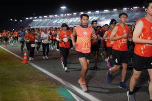 BIB: 256, 212, 21343
                            <button type="button" onclick="openModal(11394109)" class="btn btn-primary btn-sm float-right btn-popup" data-toggle="modal" data-target=".modal-high-quality">
                        <i class="fas fa-shopping-cart"></i> Add to Cart
                    </button>
                                            <button type="button" onclick="isThisMe(11394109, true)" class="btn btn-success btn-sm float-right btn-popup btn-isme hidden" data-toggle="tooltip" data-placement="bottom" title="นี่คือรูปของคุณใช่ไหม คลิกที่นี่เพื่อเอาเข้าอัลบั้ม">
                        <i class="fas fa-plus"></i> Add to album
                    </button>
                    <button type="button" onclick="isThisMe(11394109, false)" class="btn btn-warning btn-sm float-right btn-popup btn-isnotme hidden">
                        <i class="fas fa-ban"></i> Remove from album
                    </button>