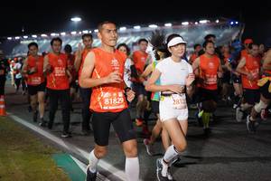 BIB: 27510, 81829, 2812
                            <button type="button" onclick="openModal(11368504)" class="btn btn-primary btn-sm float-right btn-popup" data-toggle="modal" data-target=".modal-high-quality">
                        <i class="fas fa-shopping-cart"></i> Add to Cart
                    </button>
                                            <button type="button" onclick="isThisMe(11368504, true)" class="btn btn-success btn-sm float-right btn-popup btn-isme hidden" data-toggle="tooltip" data-placement="bottom" title="นี่คือรูปของคุณใช่ไหม คลิกที่นี่เพื่อเอาเข้าอัลบั้ม">
                        <i class="fas fa-plus"></i> Add to album
                    </button>
                    <button type="button" onclick="isThisMe(11368504, false)" class="btn btn-warning btn-sm float-right btn-popup btn-isnotme hidden">
                        <i class="fas fa-ban"></i> Remove from album
                    </button>