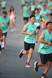 BIB: 5180
                            <button type="button" onclick="openModal(10504913)" class="btn btn-primary btn-sm float-right btn-popup" data-toggle="modal" data-target=".modal-high-quality">
                        <i class="fas fa-shopping-cart"></i> Add to Cart
                    </button>
                                            <button type="button" onclick="isThisMe(10504913, true)" class="btn btn-success btn-sm float-right btn-popup btn-isme hidden" data-toggle="tooltip" data-placement="bottom" title="นี่คือรูปของคุณใช่ไหม คลิกที่นี่เพื่อเอาเข้าอัลบั้ม">
                        <i class="fas fa-plus"></i> Add to album
                    </button>
                    <button type="button" onclick="isThisMe(10504913, false)" class="btn btn-warning btn-sm float-right btn-popup btn-isnotme hidden">
                        <i class="fas fa-ban"></i> Remove from album
                    </button>