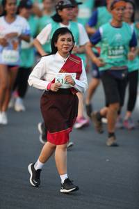 BIB: 
                            <button type="button" onclick="openModal(10510032)" class="btn btn-primary btn-sm float-right btn-popup" data-toggle="modal" data-target=".modal-high-quality">
                        <i class="fas fa-shopping-cart"></i> Add to Cart
                    </button>
                                            <button type="button" onclick="isThisMe(10510032, true)" class="btn btn-success btn-sm float-right btn-popup btn-isme hidden" data-toggle="tooltip" data-placement="bottom" title="นี่คือรูปของคุณใช่ไหม คลิกที่นี่เพื่อเอาเข้าอัลบั้ม">
                        <i class="fas fa-plus"></i> Add to album
                    </button>
                    <button type="button" onclick="isThisMe(10510032, false)" class="btn btn-warning btn-sm float-right btn-popup btn-isnotme hidden">
                        <i class="fas fa-ban"></i> Remove from album
                    </button>