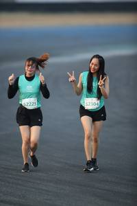 BIB: 52304, 52225
                            <button type="button" onclick="openModal(10507874)" class="btn btn-primary btn-sm float-right btn-popup" data-toggle="modal" data-target=".modal-high-quality">
                        <i class="fas fa-shopping-cart"></i> Add to Cart
                    </button>
                                            <button type="button" onclick="isThisMe(10507874, true)" class="btn btn-success btn-sm float-right btn-popup btn-isme hidden" data-toggle="tooltip" data-placement="bottom" title="นี่คือรูปของคุณใช่ไหม คลิกที่นี่เพื่อเอาเข้าอัลบั้ม">
                        <i class="fas fa-plus"></i> Add to album
                    </button>
                    <button type="button" onclick="isThisMe(10507874, false)" class="btn btn-warning btn-sm float-right btn-popup btn-isnotme hidden">
                        <i class="fas fa-ban"></i> Remove from album
                    </button>