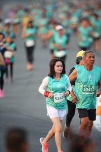 BIB: 50422, 5242
                            <button type="button" onclick="openModal(10507505)" class="btn btn-primary btn-sm float-right btn-popup" data-toggle="modal" data-target=".modal-high-quality">
                        <i class="fas fa-shopping-cart"></i> Add to Cart
                    </button>
                                            <button type="button" onclick="isThisMe(10507505, true)" class="btn btn-success btn-sm float-right btn-popup btn-isme hidden" data-toggle="tooltip" data-placement="bottom" title="นี่คือรูปของคุณใช่ไหม คลิกที่นี่เพื่อเอาเข้าอัลบั้ม">
                        <i class="fas fa-plus"></i> Add to album
                    </button>
                    <button type="button" onclick="isThisMe(10507505, false)" class="btn btn-warning btn-sm float-right btn-popup btn-isnotme hidden">
                        <i class="fas fa-ban"></i> Remove from album
                    </button>