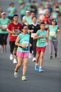 BIB: 50009, 52459
                            <button type="button" onclick="openModal(10506553)" class="btn btn-primary btn-sm float-right btn-popup" data-toggle="modal" data-target=".modal-high-quality">
                        <i class="fas fa-shopping-cart"></i> Add to Cart
                    </button>
                                            <button type="button" onclick="isThisMe(10506553, true)" class="btn btn-success btn-sm float-right btn-popup btn-isme hidden" data-toggle="tooltip" data-placement="bottom" title="นี่คือรูปของคุณใช่ไหม คลิกที่นี่เพื่อเอาเข้าอัลบั้ม">
                        <i class="fas fa-plus"></i> Add to album
                    </button>
                    <button type="button" onclick="isThisMe(10506553, false)" class="btn btn-warning btn-sm float-right btn-popup btn-isnotme hidden">
                        <i class="fas fa-ban"></i> Remove from album
                    </button>