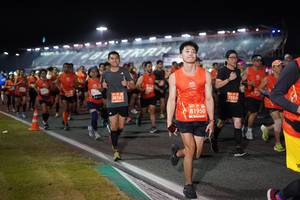 BIB: 20162, 2592, 81950
                            <button type="button" onclick="openModal(11371105)" class="btn btn-primary btn-sm float-right btn-popup" data-toggle="modal" data-target=".modal-high-quality">
                        <i class="fas fa-shopping-cart"></i> Add to Cart
                    </button>
                                            <button type="button" onclick="isThisMe(11371105, true)" class="btn btn-success btn-sm float-right btn-popup btn-isme hidden" data-toggle="tooltip" data-placement="bottom" title="นี่คือรูปของคุณใช่ไหม คลิกที่นี่เพื่อเอาเข้าอัลบั้ม">
                        <i class="fas fa-plus"></i> Add to album
                    </button>
                    <button type="button" onclick="isThisMe(11371105, false)" class="btn btn-warning btn-sm float-right btn-popup btn-isnotme hidden">
                        <i class="fas fa-ban"></i> Remove from album
                    </button>
