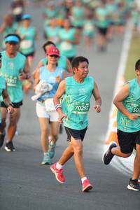 BIB: 1951, 70297
                            <button type="button" onclick="openModal(10504514)" class="btn btn-primary btn-sm float-right btn-popup" data-toggle="modal" data-target=".modal-high-quality">
                        <i class="fas fa-shopping-cart"></i> Add to Cart
                    </button>
                                            <button type="button" onclick="isThisMe(10504514, true)" class="btn btn-success btn-sm float-right btn-popup btn-isme hidden" data-toggle="tooltip" data-placement="bottom" title="นี่คือรูปของคุณใช่ไหม คลิกที่นี่เพื่อเอาเข้าอัลบั้ม">
                        <i class="fas fa-plus"></i> Add to album
                    </button>
                    <button type="button" onclick="isThisMe(10504514, false)" class="btn btn-warning btn-sm float-right btn-popup btn-isnotme hidden">
                        <i class="fas fa-ban"></i> Remove from album
                    </button>