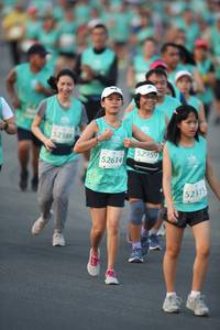 BIB: 52388, 52959, 52614, 52315
                            <button type="button" onclick="openModal(10509170)" class="btn btn-primary btn-sm float-right btn-popup" data-toggle="modal" data-target=".modal-high-quality">
                        <i class="fas fa-shopping-cart"></i> Add to Cart
                    </button>
                                            <button type="button" onclick="isThisMe(10509170, true)" class="btn btn-success btn-sm float-right btn-popup btn-isme hidden" data-toggle="tooltip" data-placement="bottom" title="นี่คือรูปของคุณใช่ไหม คลิกที่นี่เพื่อเอาเข้าอัลบั้ม">
                        <i class="fas fa-plus"></i> Add to album
                    </button>
                    <button type="button" onclick="isThisMe(10509170, false)" class="btn btn-warning btn-sm float-right btn-popup btn-isnotme hidden">
                        <i class="fas fa-ban"></i> Remove from album
                    </button>