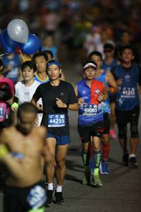 BIB: 41235, 40085, 44235
                            <button type="button" onclick="openModal(11277982)" class="btn btn-primary btn-sm float-right btn-popup" data-toggle="modal" data-target=".modal-high-quality">
                        <i class="fas fa-shopping-cart"></i> Add to Cart
                    </button>
                                            <button type="button" onclick="isThisMe(11277982, true)" class="btn btn-success btn-sm float-right btn-popup btn-isme hidden" data-toggle="tooltip" data-placement="bottom" title="นี่คือรูปของคุณใช่ไหม คลิกที่นี่เพื่อเอาเข้าอัลบั้ม">
                        <i class="fas fa-plus"></i> Add to album
                    </button>
                    <button type="button" onclick="isThisMe(11277982, false)" class="btn btn-warning btn-sm float-right btn-popup btn-isnotme hidden">
                        <i class="fas fa-ban"></i> Remove from album
                    </button>