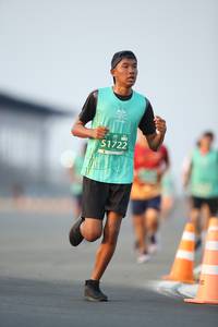 BIB: 51722
                            <button type="button" onclick="openModal(10502577)" class="btn btn-primary btn-sm float-right btn-popup" data-toggle="modal" data-target=".modal-high-quality">
                        <i class="fas fa-shopping-cart"></i> Add to Cart
                    </button>
                                            <button type="button" onclick="isThisMe(10502577, true)" class="btn btn-success btn-sm float-right btn-popup btn-isme hidden" data-toggle="tooltip" data-placement="bottom" title="นี่คือรูปของคุณใช่ไหม คลิกที่นี่เพื่อเอาเข้าอัลบั้ม">
                        <i class="fas fa-plus"></i> Add to album
                    </button>
                    <button type="button" onclick="isThisMe(10502577, false)" class="btn btn-warning btn-sm float-right btn-popup btn-isnotme hidden">
                        <i class="fas fa-ban"></i> Remove from album
                    </button>