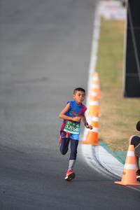 BIB: 52068
                            <button type="button" onclick="openModal(10501882)" class="btn btn-primary btn-sm float-right btn-popup" data-toggle="modal" data-target=".modal-high-quality">
                        <i class="fas fa-shopping-cart"></i> Add to Cart
                    </button>
                                            <button type="button" onclick="isThisMe(10501882, true)" class="btn btn-success btn-sm float-right btn-popup btn-isme hidden" data-toggle="tooltip" data-placement="bottom" title="นี่คือรูปของคุณใช่ไหม คลิกที่นี่เพื่อเอาเข้าอัลบั้ม">
                        <i class="fas fa-plus"></i> Add to album
                    </button>
                    <button type="button" onclick="isThisMe(10501882, false)" class="btn btn-warning btn-sm float-right btn-popup btn-isnotme hidden">
                        <i class="fas fa-ban"></i> Remove from album
                    </button>