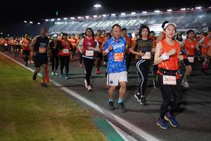 BIB: 700, 23559, 3788, 80330, 28534, 
                            <button type="button" onclick="openModal(11399371)" class="btn btn-primary btn-sm float-right btn-popup" data-toggle="modal" data-target=".modal-high-quality">
                        <i class="fas fa-shopping-cart"></i> Add to Cart
                    </button>
                                            <button type="button" onclick="isThisMe(11399371, true)" class="btn btn-success btn-sm float-right btn-popup btn-isme hidden" data-toggle="tooltip" data-placement="bottom" title="นี่คือรูปของคุณใช่ไหม คลิกที่นี่เพื่อเอาเข้าอัลบั้ม">
                        <i class="fas fa-plus"></i> Add to album
                    </button>
                    <button type="button" onclick="isThisMe(11399371, false)" class="btn btn-warning btn-sm float-right btn-popup btn-isnotme hidden">
                        <i class="fas fa-ban"></i> Remove from album
                    </button>