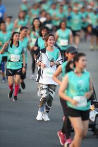 BIB: 52611, 5069
                            <button type="button" onclick="openModal(10508133)" class="btn btn-primary btn-sm float-right btn-popup" data-toggle="modal" data-target=".modal-high-quality">
                        <i class="fas fa-shopping-cart"></i> Add to Cart
                    </button>
                                            <button type="button" onclick="isThisMe(10508133, true)" class="btn btn-success btn-sm float-right btn-popup btn-isme hidden" data-toggle="tooltip" data-placement="bottom" title="นี่คือรูปของคุณใช่ไหม คลิกที่นี่เพื่อเอาเข้าอัลบั้ม">
                        <i class="fas fa-plus"></i> Add to album
                    </button>
                    <button type="button" onclick="isThisMe(10508133, false)" class="btn btn-warning btn-sm float-right btn-popup btn-isnotme hidden">
                        <i class="fas fa-ban"></i> Remove from album
                    </button>