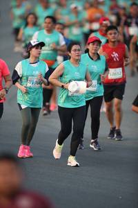 BIB: 52652
                            <button type="button" onclick="openModal(10508007)" class="btn btn-primary btn-sm float-right btn-popup" data-toggle="modal" data-target=".modal-high-quality">
                        <i class="fas fa-shopping-cart"></i> Add to Cart
                    </button>
                                            <button type="button" onclick="isThisMe(10508007, true)" class="btn btn-success btn-sm float-right btn-popup btn-isme hidden" data-toggle="tooltip" data-placement="bottom" title="นี่คือรูปของคุณใช่ไหม คลิกที่นี่เพื่อเอาเข้าอัลบั้ม">
                        <i class="fas fa-plus"></i> Add to album
                    </button>
                    <button type="button" onclick="isThisMe(10508007, false)" class="btn btn-warning btn-sm float-right btn-popup btn-isnotme hidden">
                        <i class="fas fa-ban"></i> Remove from album
                    </button>