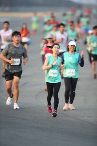 BIB: 2830, 50914, 52407
                            <button type="button" onclick="openModal(10504731)" class="btn btn-primary btn-sm float-right btn-popup" data-toggle="modal" data-target=".modal-high-quality">
                        <i class="fas fa-shopping-cart"></i> Add to Cart
                    </button>
                                            <button type="button" onclick="isThisMe(10504731, true)" class="btn btn-success btn-sm float-right btn-popup btn-isme hidden" data-toggle="tooltip" data-placement="bottom" title="นี่คือรูปของคุณใช่ไหม คลิกที่นี่เพื่อเอาเข้าอัลบั้ม">
                        <i class="fas fa-plus"></i> Add to album
                    </button>
                    <button type="button" onclick="isThisMe(10504731, false)" class="btn btn-warning btn-sm float-right btn-popup btn-isnotme hidden">
                        <i class="fas fa-ban"></i> Remove from album
                    </button>