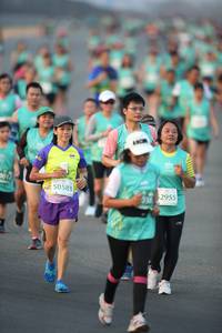 BIB: 50583, 2955
                            <button type="button" onclick="openModal(10507717)" class="btn btn-primary btn-sm float-right btn-popup" data-toggle="modal" data-target=".modal-high-quality">
                        <i class="fas fa-shopping-cart"></i> Add to Cart
                    </button>
                                            <button type="button" onclick="isThisMe(10507717, true)" class="btn btn-success btn-sm float-right btn-popup btn-isme hidden" data-toggle="tooltip" data-placement="bottom" title="นี่คือรูปของคุณใช่ไหม คลิกที่นี่เพื่อเอาเข้าอัลบั้ม">
                        <i class="fas fa-plus"></i> Add to album
                    </button>
                    <button type="button" onclick="isThisMe(10507717, false)" class="btn btn-warning btn-sm float-right btn-popup btn-isnotme hidden">
                        <i class="fas fa-ban"></i> Remove from album
                    </button>