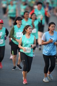 BIB: 578, 773
                            <button type="button" onclick="openModal(10511438)" class="btn btn-primary btn-sm float-right btn-popup" data-toggle="modal" data-target=".modal-high-quality">
                        <i class="fas fa-shopping-cart"></i> Add to Cart
                    </button>
                                            <button type="button" onclick="isThisMe(10511438, true)" class="btn btn-success btn-sm float-right btn-popup btn-isme hidden" data-toggle="tooltip" data-placement="bottom" title="นี่คือรูปของคุณใช่ไหม คลิกที่นี่เพื่อเอาเข้าอัลบั้ม">
                        <i class="fas fa-plus"></i> Add to album
                    </button>
                    <button type="button" onclick="isThisMe(10511438, false)" class="btn btn-warning btn-sm float-right btn-popup btn-isnotme hidden">
                        <i class="fas fa-ban"></i> Remove from album
                    </button>