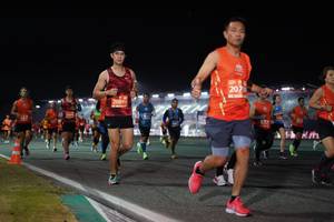 BIB: 207, 20895
                            <button type="button" onclick="openModal(11350632)" class="btn btn-primary btn-sm float-right btn-popup" data-toggle="modal" data-target=".modal-high-quality">
                        <i class="fas fa-shopping-cart"></i> Add to Cart
                    </button>
                                            <button type="button" onclick="isThisMe(11350632, true)" class="btn btn-success btn-sm float-right btn-popup btn-isme hidden" data-toggle="tooltip" data-placement="bottom" title="นี่คือรูปของคุณใช่ไหม คลิกที่นี่เพื่อเอาเข้าอัลบั้ม">
                        <i class="fas fa-plus"></i> Add to album
                    </button>
                    <button type="button" onclick="isThisMe(11350632, false)" class="btn btn-warning btn-sm float-right btn-popup btn-isnotme hidden">
                        <i class="fas fa-ban"></i> Remove from album
                    </button>