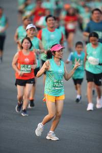 BIB: 50244, 70262
                            <button type="button" onclick="openModal(10508507)" class="btn btn-primary btn-sm float-right btn-popup" data-toggle="modal" data-target=".modal-high-quality">
                        <i class="fas fa-shopping-cart"></i> Add to Cart
                    </button>
                                            <button type="button" onclick="isThisMe(10508507, true)" class="btn btn-success btn-sm float-right btn-popup btn-isme hidden" data-toggle="tooltip" data-placement="bottom" title="นี่คือรูปของคุณใช่ไหม คลิกที่นี่เพื่อเอาเข้าอัลบั้ม">
                        <i class="fas fa-plus"></i> Add to album
                    </button>
                    <button type="button" onclick="isThisMe(10508507, false)" class="btn btn-warning btn-sm float-right btn-popup btn-isnotme hidden">
                        <i class="fas fa-ban"></i> Remove from album
                    </button>