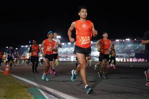 BIB: 20174, 203
                            <button type="button" onclick="openModal(11348908)" class="btn btn-primary btn-sm float-right btn-popup" data-toggle="modal" data-target=".modal-high-quality">
                        <i class="fas fa-shopping-cart"></i> Add to Cart
                    </button>
                                            <button type="button" onclick="isThisMe(11348908, true)" class="btn btn-success btn-sm float-right btn-popup btn-isme hidden" data-toggle="tooltip" data-placement="bottom" title="นี่คือรูปของคุณใช่ไหม คลิกที่นี่เพื่อเอาเข้าอัลบั้ม">
                        <i class="fas fa-plus"></i> Add to album
                    </button>
                    <button type="button" onclick="isThisMe(11348908, false)" class="btn btn-warning btn-sm float-right btn-popup btn-isnotme hidden">
                        <i class="fas fa-ban"></i> Remove from album
                    </button>