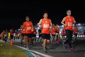 BIB: 81012, 26309, 21704, 259, 
                            <button type="button" onclick="openModal(11363615)" class="btn btn-primary btn-sm float-right btn-popup" data-toggle="modal" data-target=".modal-high-quality">
                        <i class="fas fa-shopping-cart"></i> Add to Cart
                    </button>
                                            <button type="button" onclick="isThisMe(11363615, true)" class="btn btn-success btn-sm float-right btn-popup btn-isme hidden" data-toggle="tooltip" data-placement="bottom" title="นี่คือรูปของคุณใช่ไหม คลิกที่นี่เพื่อเอาเข้าอัลบั้ม">
                        <i class="fas fa-plus"></i> Add to album
                    </button>
                    <button type="button" onclick="isThisMe(11363615, false)" class="btn btn-warning btn-sm float-right btn-popup btn-isnotme hidden">
                        <i class="fas fa-ban"></i> Remove from album
                    </button>