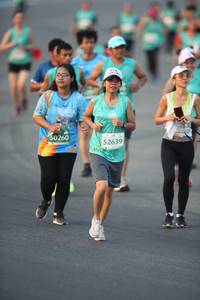 BIB: 50260, 52639
                            <button type="button" onclick="openModal(10506804)" class="btn btn-primary btn-sm float-right btn-popup" data-toggle="modal" data-target=".modal-high-quality">
                        <i class="fas fa-shopping-cart"></i> Add to Cart
                    </button>
                                            <button type="button" onclick="isThisMe(10506804, true)" class="btn btn-success btn-sm float-right btn-popup btn-isme hidden" data-toggle="tooltip" data-placement="bottom" title="นี่คือรูปของคุณใช่ไหม คลิกที่นี่เพื่อเอาเข้าอัลบั้ม">
                        <i class="fas fa-plus"></i> Add to album
                    </button>
                    <button type="button" onclick="isThisMe(10506804, false)" class="btn btn-warning btn-sm float-right btn-popup btn-isnotme hidden">
                        <i class="fas fa-ban"></i> Remove from album
                    </button>