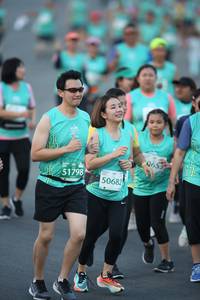 BIB: 653, 51798, 50682
                            <button type="button" onclick="openModal(10512935)" class="btn btn-primary btn-sm float-right btn-popup" data-toggle="modal" data-target=".modal-high-quality">
                        <i class="fas fa-shopping-cart"></i> Add to Cart
                    </button>
                                            <button type="button" onclick="isThisMe(10512935, true)" class="btn btn-success btn-sm float-right btn-popup btn-isme hidden" data-toggle="tooltip" data-placement="bottom" title="นี่คือรูปของคุณใช่ไหม คลิกที่นี่เพื่อเอาเข้าอัลบั้ม">
                        <i class="fas fa-plus"></i> Add to album
                    </button>
                    <button type="button" onclick="isThisMe(10512935, false)" class="btn btn-warning btn-sm float-right btn-popup btn-isnotme hidden">
                        <i class="fas fa-ban"></i> Remove from album
                    </button>