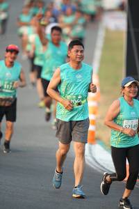 BIB: 066, 52349
                            <button type="button" onclick="openModal(10504232)" class="btn btn-primary btn-sm float-right btn-popup" data-toggle="modal" data-target=".modal-high-quality">
                        <i class="fas fa-shopping-cart"></i> Add to Cart
                    </button>
                                            <button type="button" onclick="isThisMe(10504232, true)" class="btn btn-success btn-sm float-right btn-popup btn-isme hidden" data-toggle="tooltip" data-placement="bottom" title="นี่คือรูปของคุณใช่ไหม คลิกที่นี่เพื่อเอาเข้าอัลบั้ม">
                        <i class="fas fa-plus"></i> Add to album
                    </button>
                    <button type="button" onclick="isThisMe(10504232, false)" class="btn btn-warning btn-sm float-right btn-popup btn-isnotme hidden">
                        <i class="fas fa-ban"></i> Remove from album
                    </button>