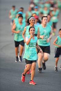 BIB: 5215, 51760
                            <button type="button" onclick="openModal(10504499)" class="btn btn-primary btn-sm float-right btn-popup" data-toggle="modal" data-target=".modal-high-quality">
                        <i class="fas fa-shopping-cart"></i> Add to Cart
                    </button>
                                            <button type="button" onclick="isThisMe(10504499, true)" class="btn btn-success btn-sm float-right btn-popup btn-isme hidden" data-toggle="tooltip" data-placement="bottom" title="นี่คือรูปของคุณใช่ไหม คลิกที่นี่เพื่อเอาเข้าอัลบั้ม">
                        <i class="fas fa-plus"></i> Add to album
                    </button>
                    <button type="button" onclick="isThisMe(10504499, false)" class="btn btn-warning btn-sm float-right btn-popup btn-isnotme hidden">
                        <i class="fas fa-ban"></i> Remove from album
                    </button>