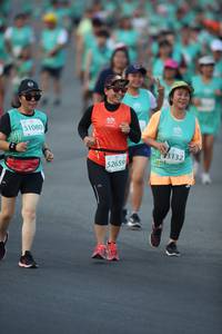 BIB: 51080, 3132, 52659
                            <button type="button" onclick="openModal(10512217)" class="btn btn-primary btn-sm float-right btn-popup" data-toggle="modal" data-target=".modal-high-quality">
                        <i class="fas fa-shopping-cart"></i> Add to Cart
                    </button>
                                            <button type="button" onclick="isThisMe(10512217, true)" class="btn btn-success btn-sm float-right btn-popup btn-isme hidden" data-toggle="tooltip" data-placement="bottom" title="นี่คือรูปของคุณใช่ไหม คลิกที่นี่เพื่อเอาเข้าอัลบั้ม">
                        <i class="fas fa-plus"></i> Add to album
                    </button>
                    <button type="button" onclick="isThisMe(10512217, false)" class="btn btn-warning btn-sm float-right btn-popup btn-isnotme hidden">
                        <i class="fas fa-ban"></i> Remove from album
                    </button>