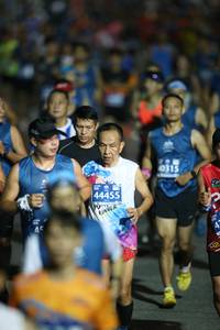BIB: 0315, 44455
                            <button type="button" onclick="openModal(11282754)" class="btn btn-primary btn-sm float-right btn-popup" data-toggle="modal" data-target=".modal-high-quality">
                        <i class="fas fa-shopping-cart"></i> Add to Cart
                    </button>
                                            <button type="button" onclick="isThisMe(11282754, true)" class="btn btn-success btn-sm float-right btn-popup btn-isme hidden" data-toggle="tooltip" data-placement="bottom" title="นี่คือรูปของคุณใช่ไหม คลิกที่นี่เพื่อเอาเข้าอัลบั้ม">
                        <i class="fas fa-plus"></i> Add to album
                    </button>
                    <button type="button" onclick="isThisMe(11282754, false)" class="btn btn-warning btn-sm float-right btn-popup btn-isnotme hidden">
                        <i class="fas fa-ban"></i> Remove from album
                    </button>