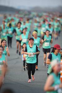 BIB: 
                            <button type="button" onclick="openModal(10507593)" class="btn btn-primary btn-sm float-right btn-popup" data-toggle="modal" data-target=".modal-high-quality">
                        <i class="fas fa-shopping-cart"></i> Add to Cart
                    </button>
                                            <button type="button" onclick="isThisMe(10507593, true)" class="btn btn-success btn-sm float-right btn-popup btn-isme hidden" data-toggle="tooltip" data-placement="bottom" title="นี่คือรูปของคุณใช่ไหม คลิกที่นี่เพื่อเอาเข้าอัลบั้ม">
                        <i class="fas fa-plus"></i> Add to album
                    </button>
                    <button type="button" onclick="isThisMe(10507593, false)" class="btn btn-warning btn-sm float-right btn-popup btn-isnotme hidden">
                        <i class="fas fa-ban"></i> Remove from album
                    </button>